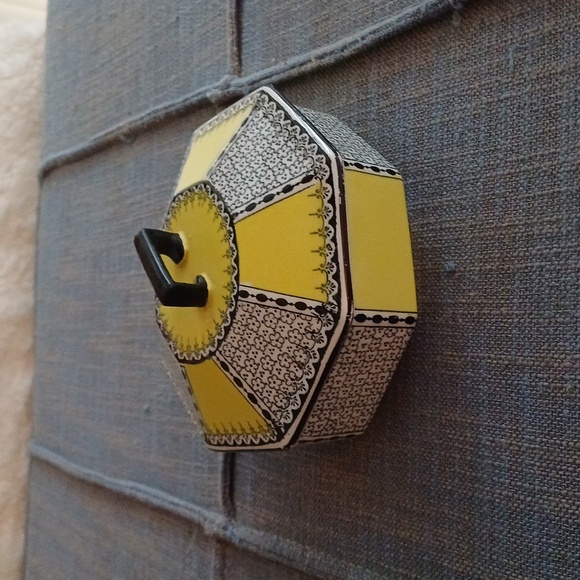 Cauldon Ware Porcelain covered dish 1930s Art Nouveau England - Picture 8 of 11